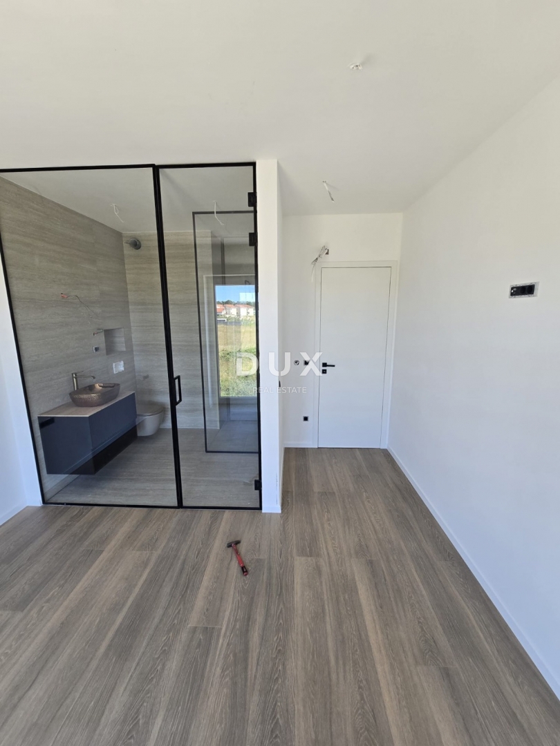 ZADAR, NIN - Edinstven apartma z zasebnim bazenom! A2