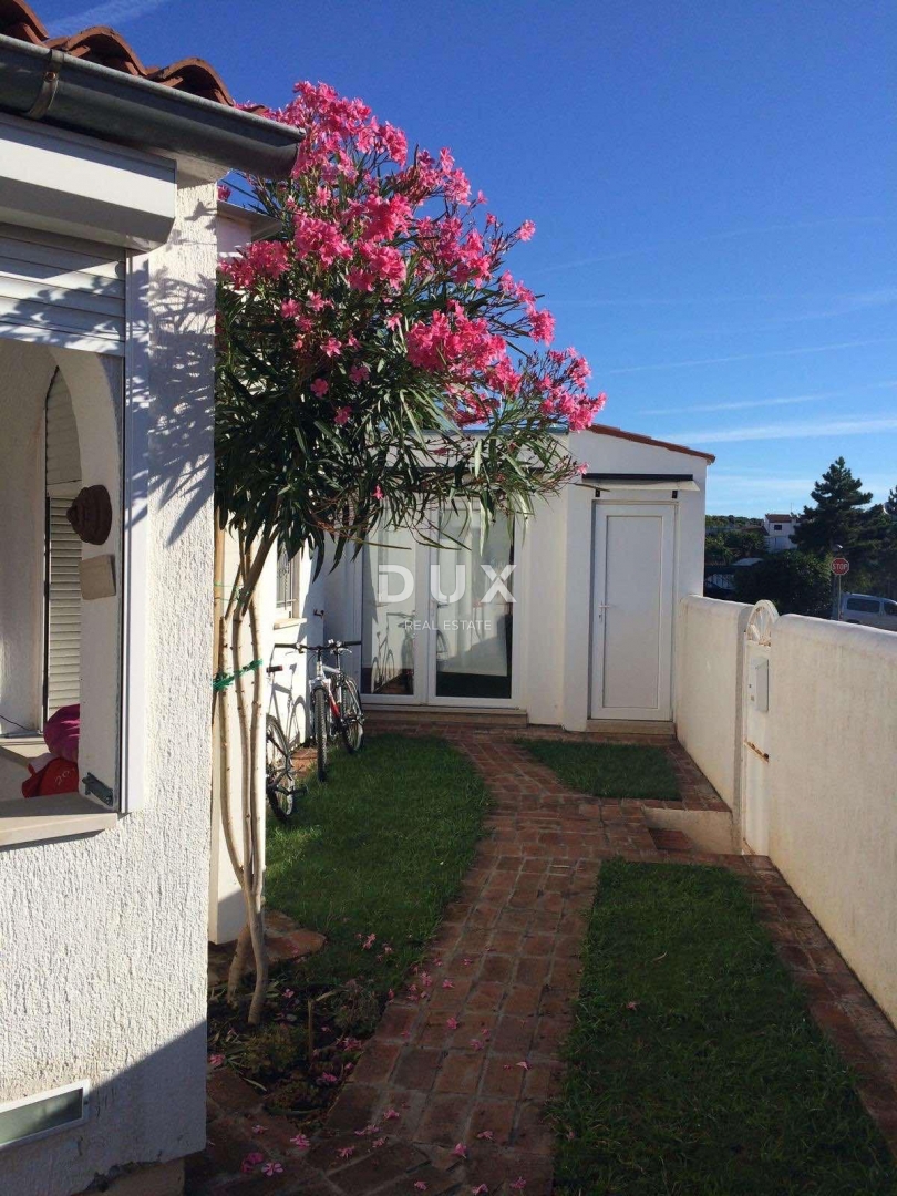 ISTRA, BARBARIGA - Stanovanje 80m2, dve stanovanjski enoti!