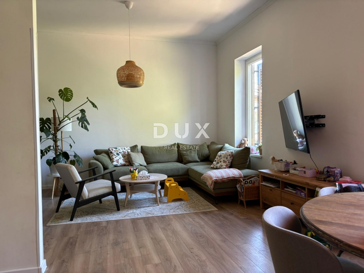 ISTRA, PULA - Čudovito prenovljeno avstro-ogrsko stanovanje, polno svetlobe! 