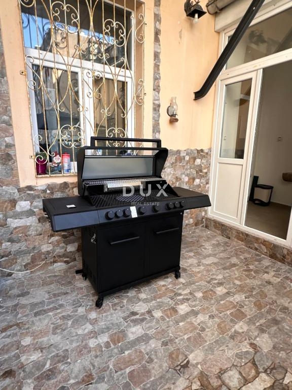 ISTRA, PULA - Luksuzno stanovanje s 5 spalnicami in 2 kopalnicama - PEŠ CONA!!