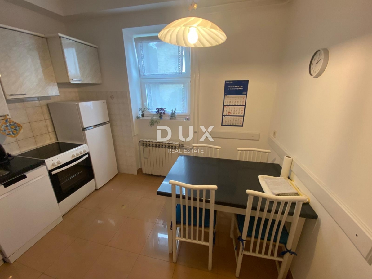 RIJEKA, TRSAT - stanovanje 132 m2, 4 spalnice + dnevna soba s panoramskim pogledom na morje + dodatno stanovanje 31 m2! PRILOŽNOST!