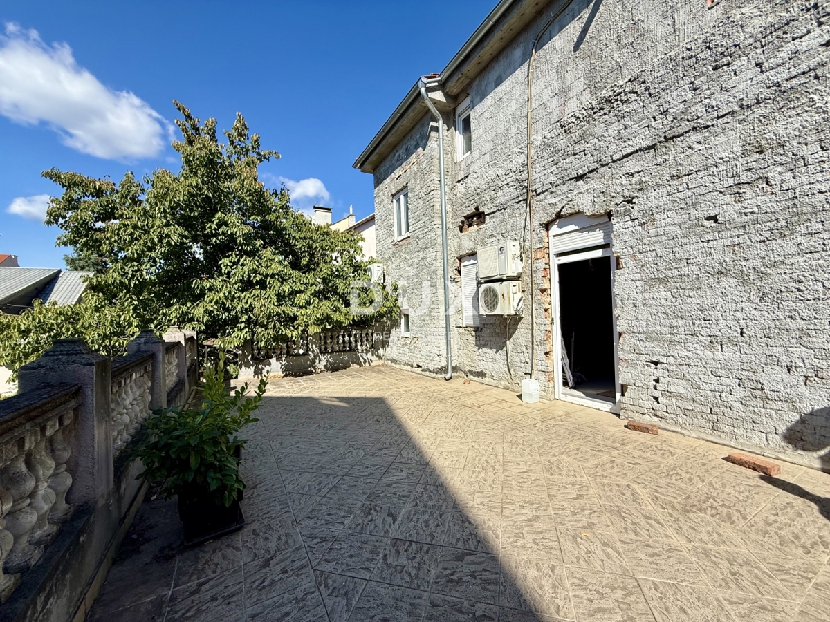 ZAGREB, MAKSIMIR - Prostorna hiša na odlični lokaciji blizu centra in parka Maksimir!