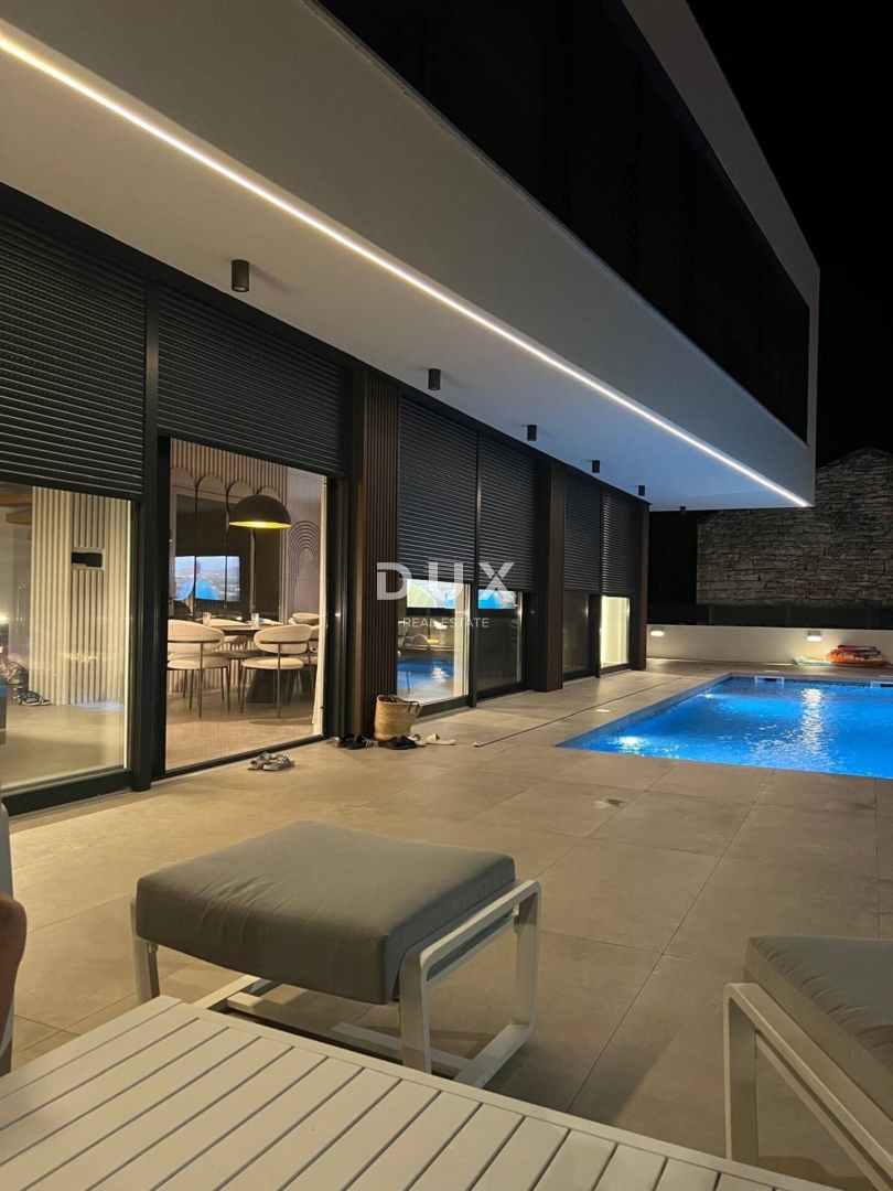 ISTRA, ROVINJSKO SELO - Čarobna vila z bazenom v bližini morja