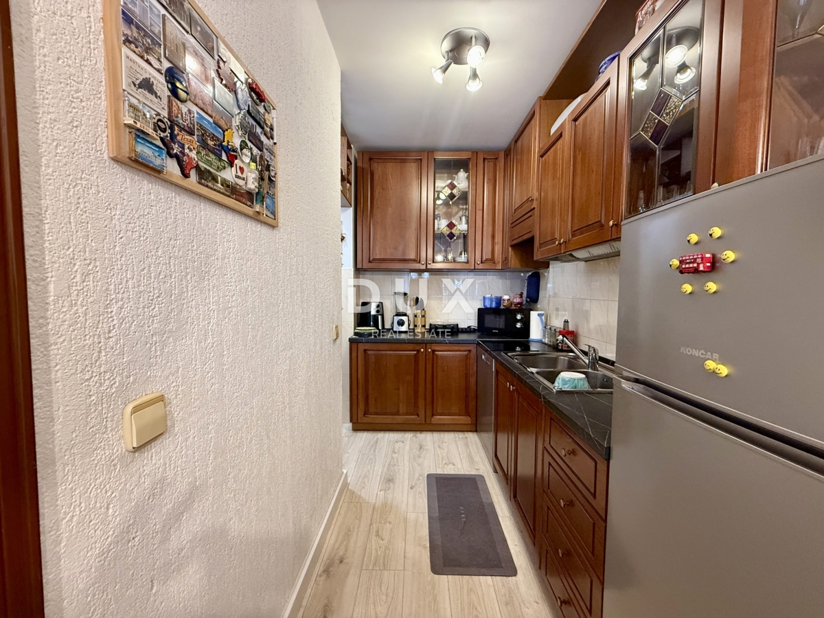 MATULJI, JUŠIĆI - Čudovito dvoetažno stanovanje, 4s, RAZGLED!