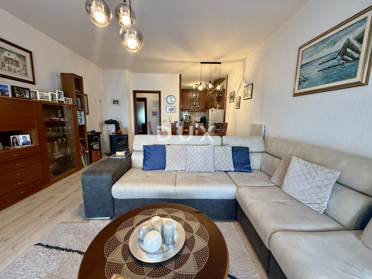 MATULJI, JUŠIĆI - Čudovito dvoetažno stanovanje, 4s, RAZGLED!