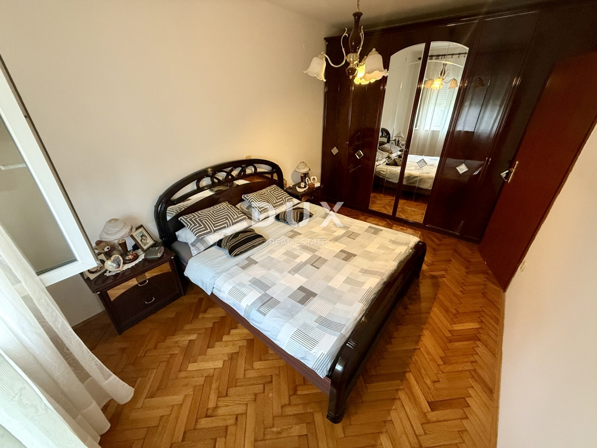 MATULJI, JUŠIĆI - Čudovito dvoetažno stanovanje, 4s, RAZGLED!