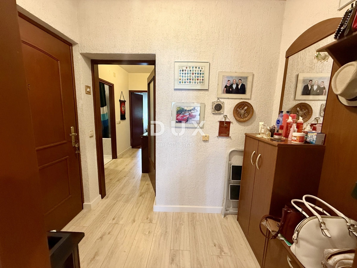 MATULJI, JUŠIĆI - Čudovito dvoetažno stanovanje, 4s, RAZGLED!