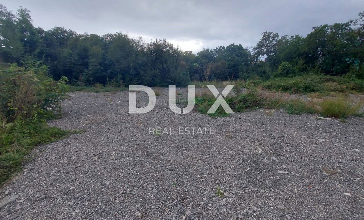 RIJEKA, ČAVLE - zazidljivo zemljišče 3548 m2 na odlični lokaciji, priložnost za dobro naložbo!