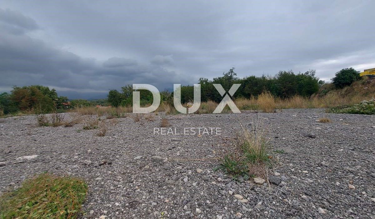 RIJEKA, ČAVLE - zazidljivo zemljišče 3548 m2 na odlični lokaciji, priložnost za dobro naložbo!