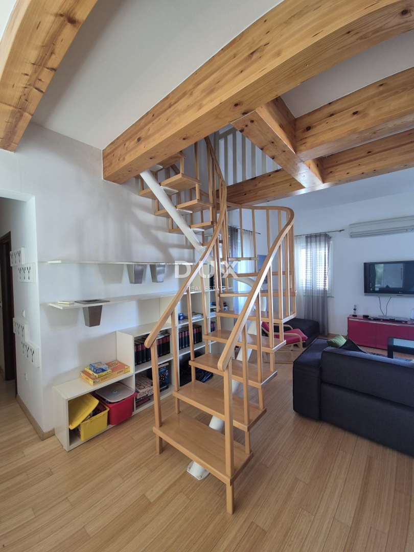 OTOK MURTER, MURTER - PRILOŽNOST! Ekskluzivni penthouse s štirimi spalnicami