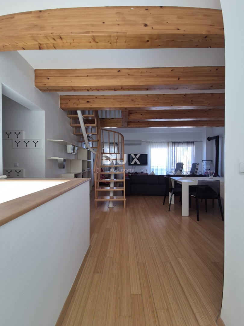 OTOK MURTER, MURTER - PRILOŽNOST! Ekskluzivni penthouse s štirimi spalnicami