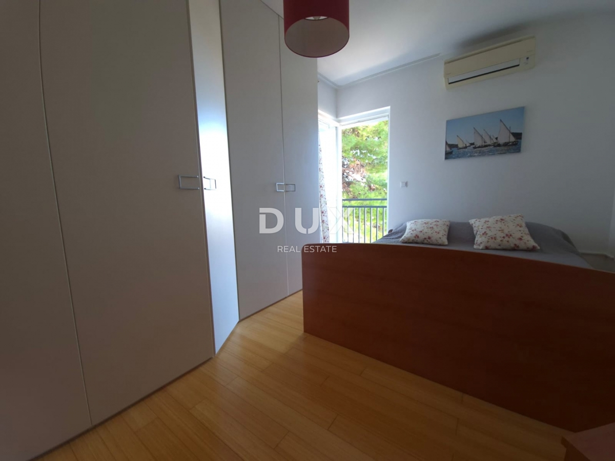 OTOK MURTER, MURTER - PRILOŽNOST! Ekskluzivni penthouse s štirimi spalnicami