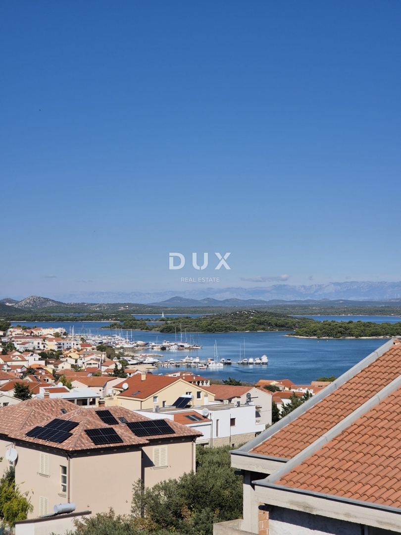 OTOK MURTER, MURTER - PRILOŽNOST! Ekskluzivni penthouse s štirimi spalnicami