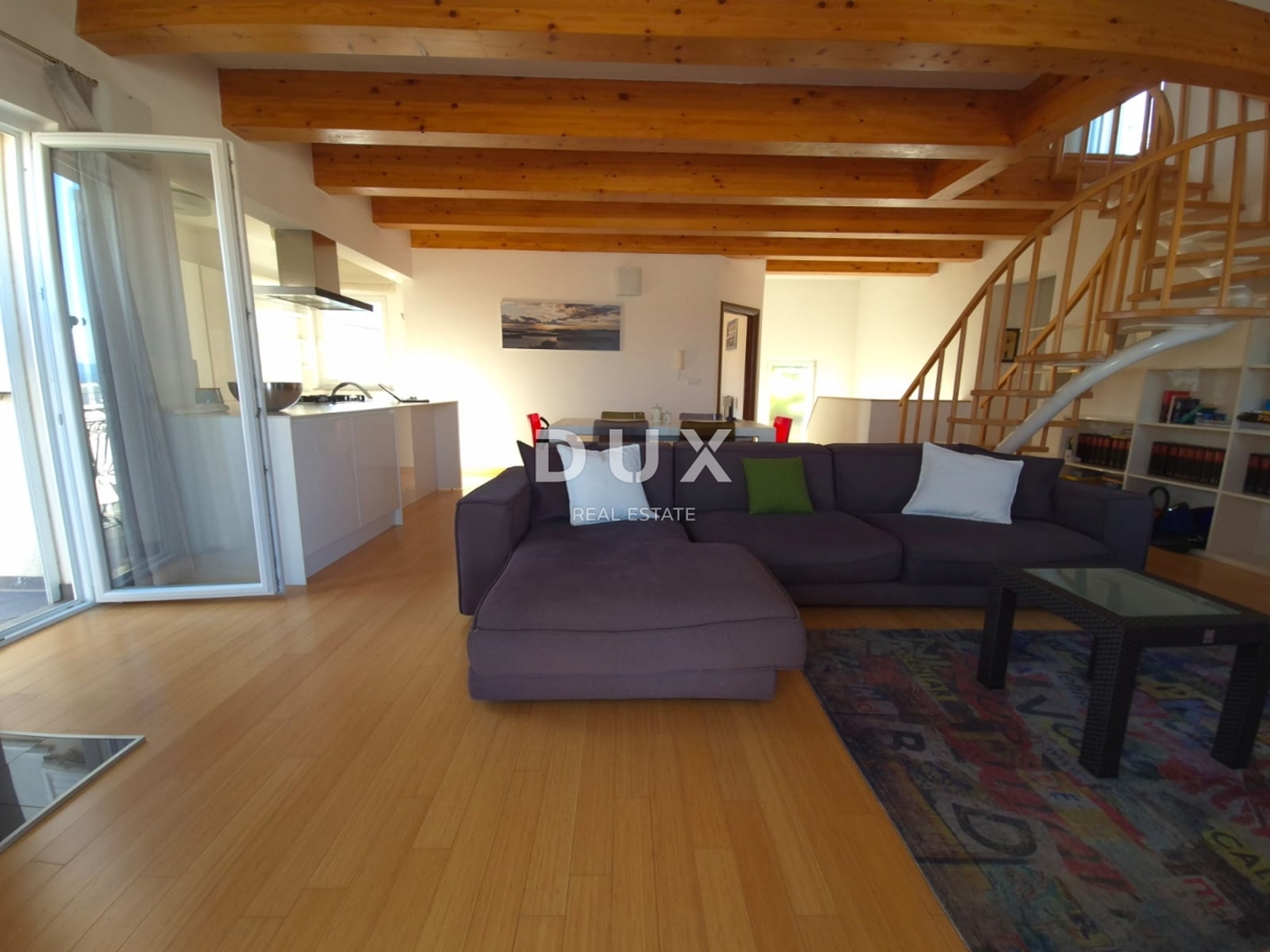 OTOK MURTER, MURTER - PRILOŽNOST! Ekskluzivni penthouse s štirimi spalnicami
