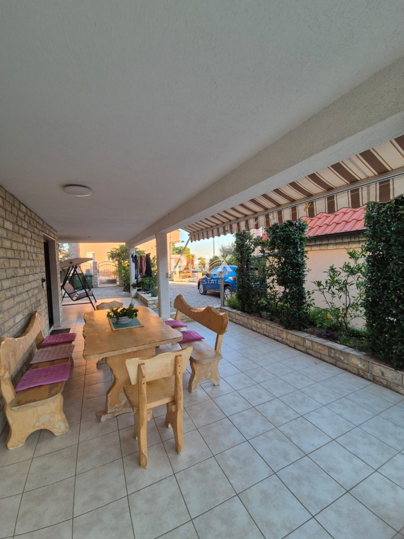 Hiša Sveti Filip i Jakov, Sveti Filip I Jakov, 258m2