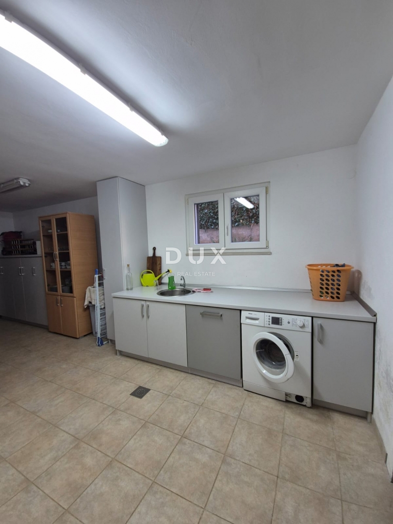 Hiša Sveti Filip i Jakov, Sveti Filip I Jakov, 258m2