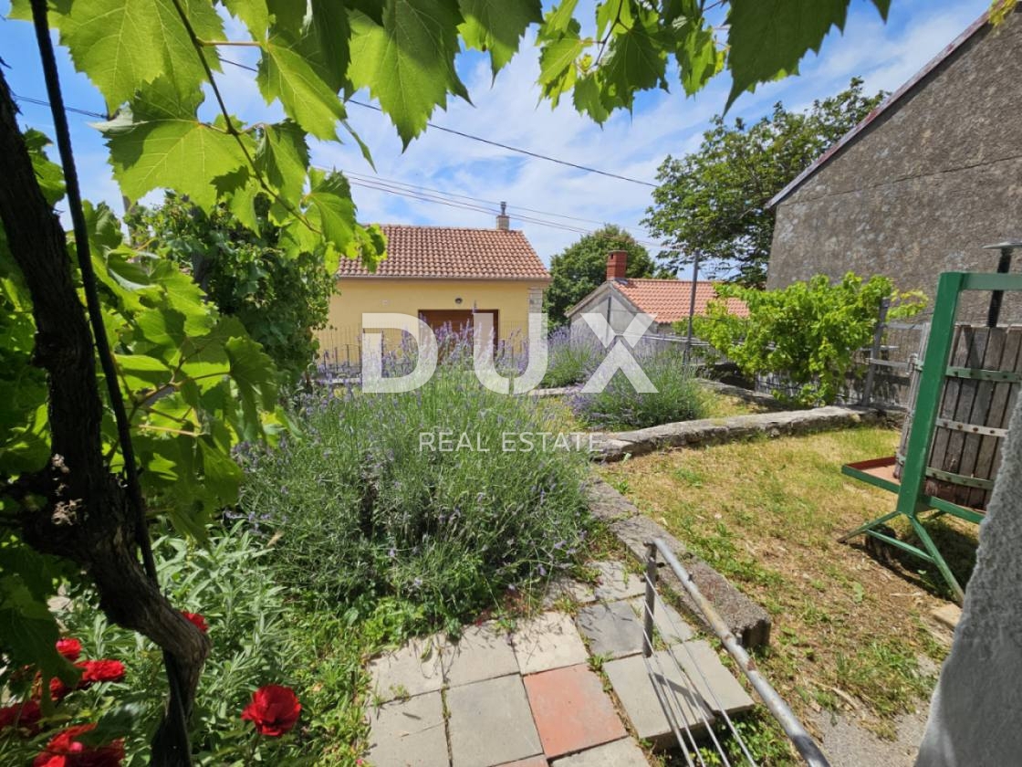 BAKAR, HRELJIN - samostojna obalna hiša, vrt