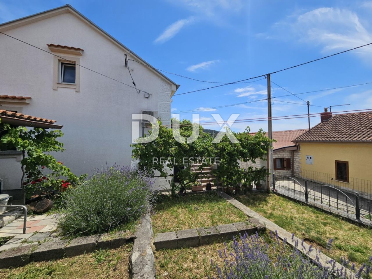 BAKAR, HRELJIN - samostojna obalna hiša, vrt