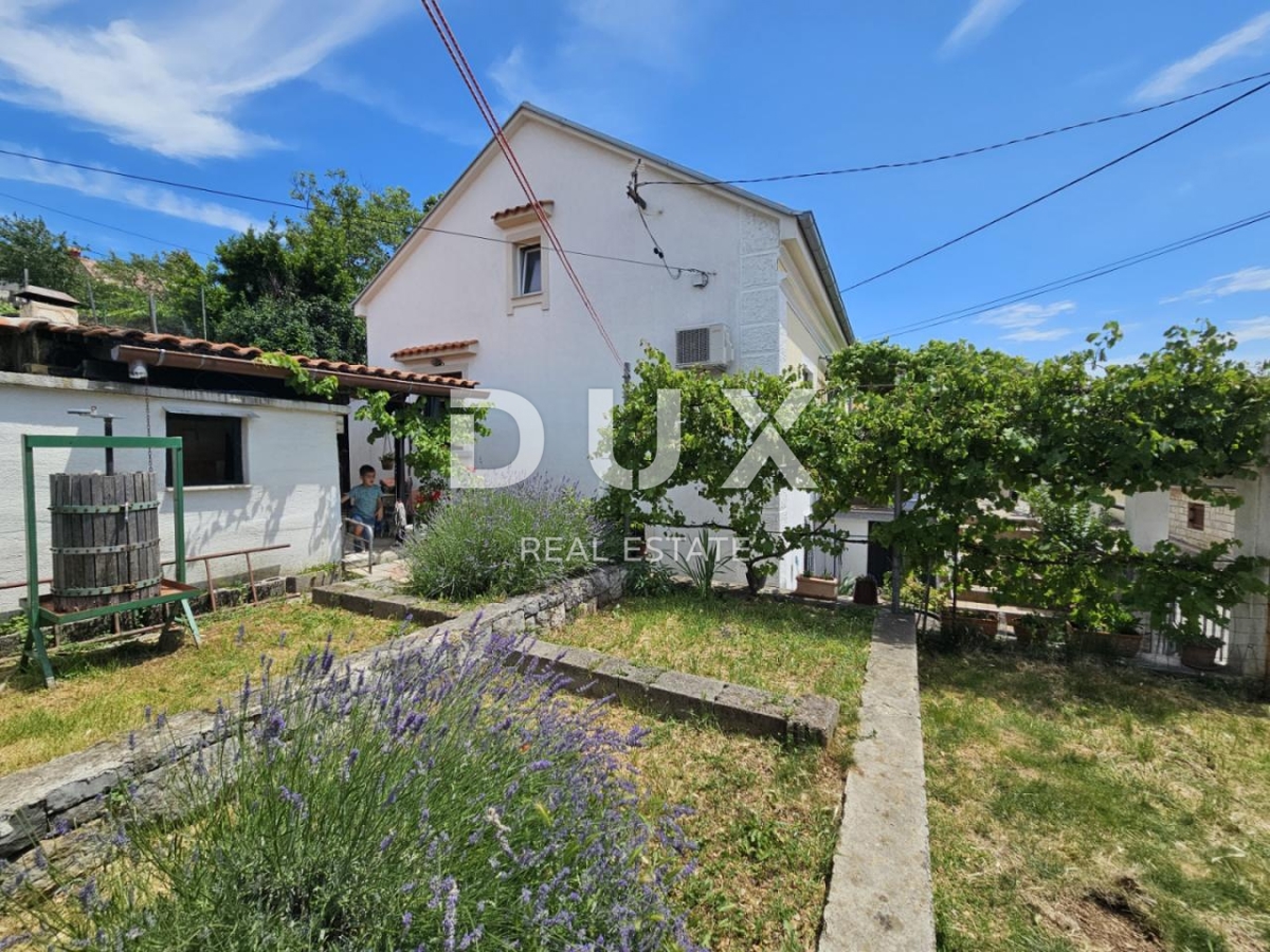 BAKAR, HRELJIN - samostojna obalna hiša, vrt