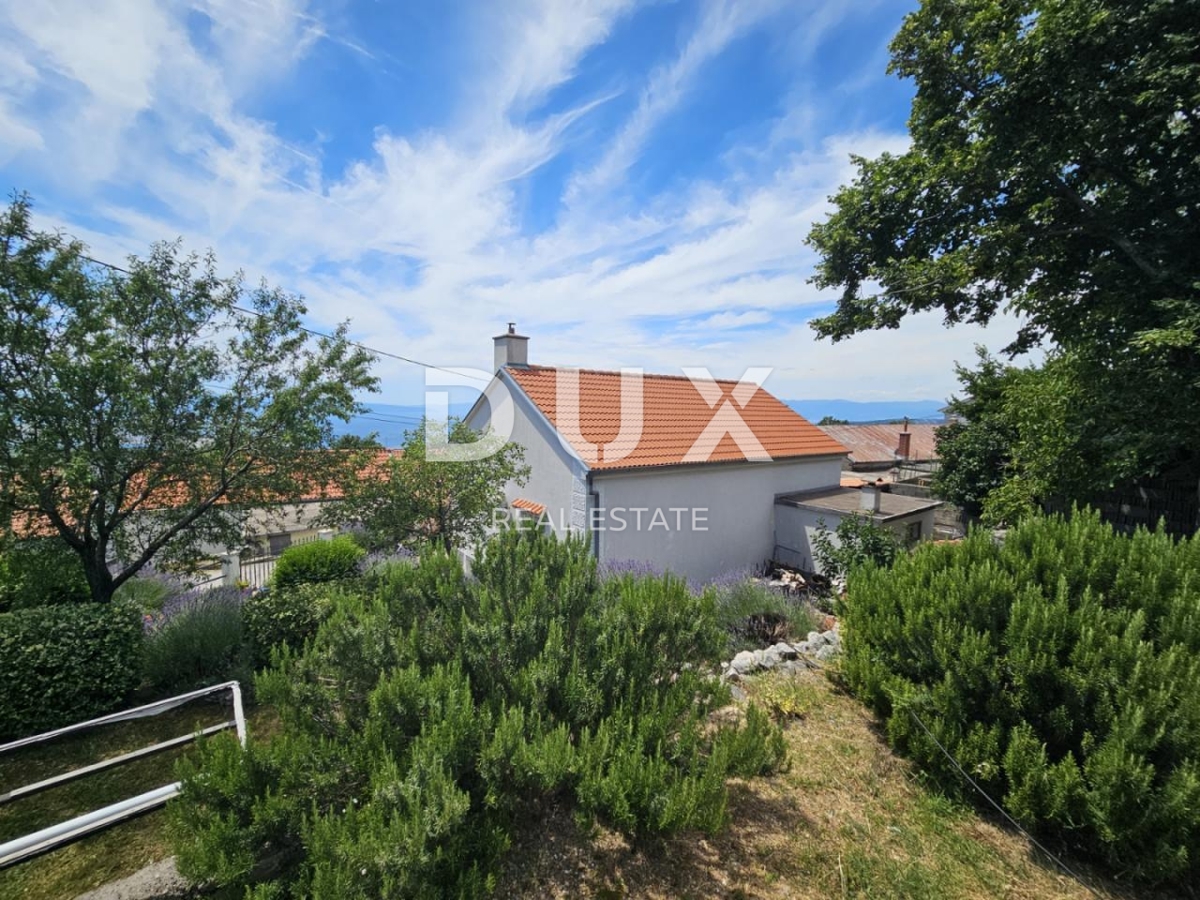 BAKAR, HRELJIN - samostojna obalna hiša, vrt