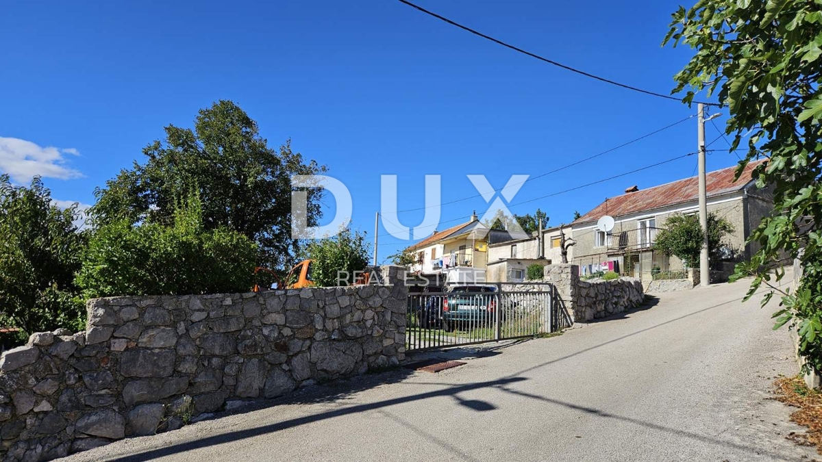 BAKAR, HRELJIN - samostojna obalna hiša, vrt