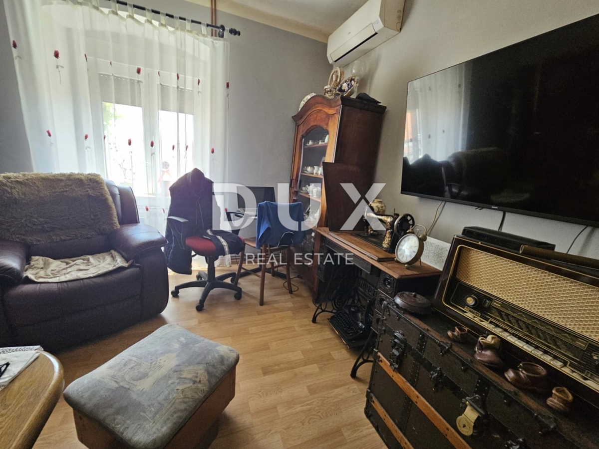 BAKAR, HRELJIN - samostojna obalna hiša, vrt