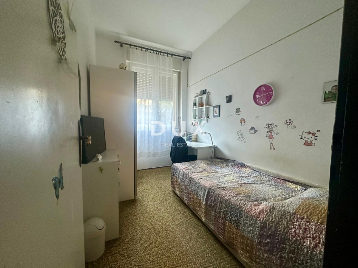 RIJEKA, POTOK - Dvorec z potencialom v mirni soseski blizu centra z ekskluzivnim popustom na notranje oblikovanje