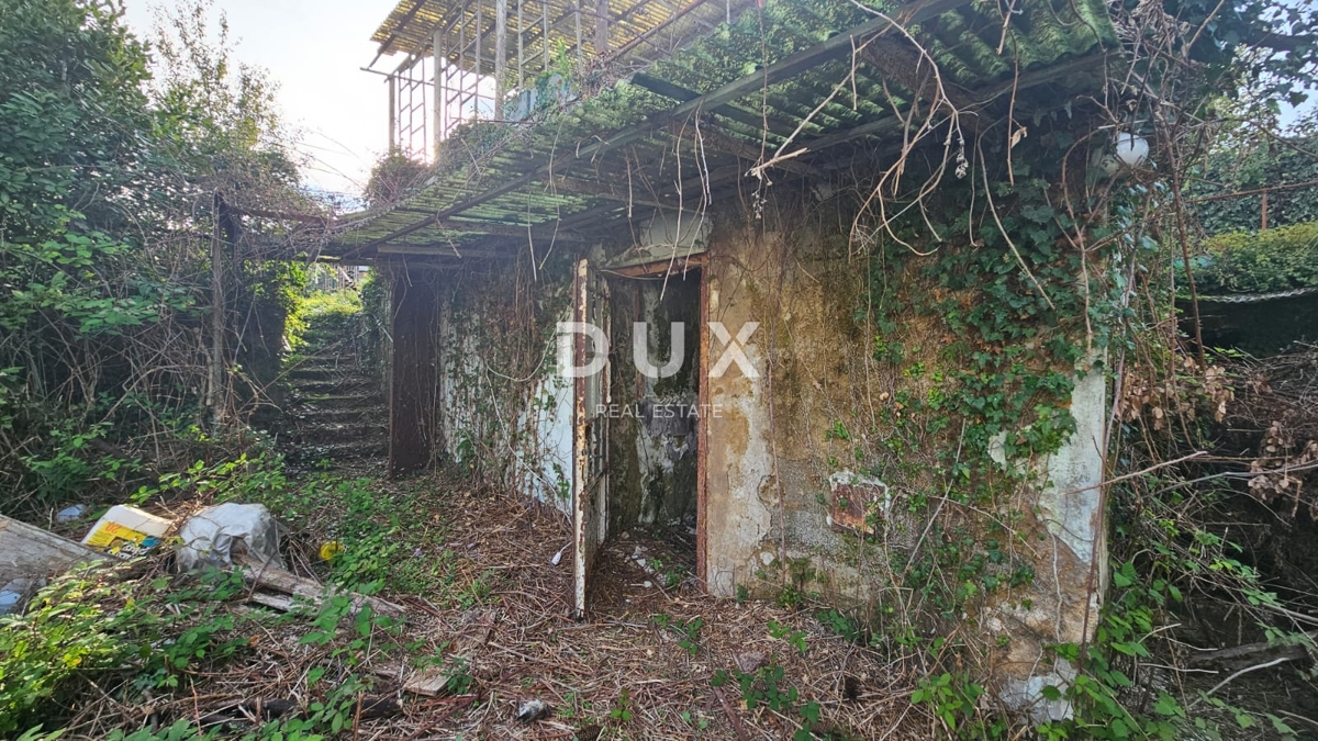 OPATIJA, MIHOTIĆI - Starinska hiša s projektom, gradbenim dovoljenjem in razgledom