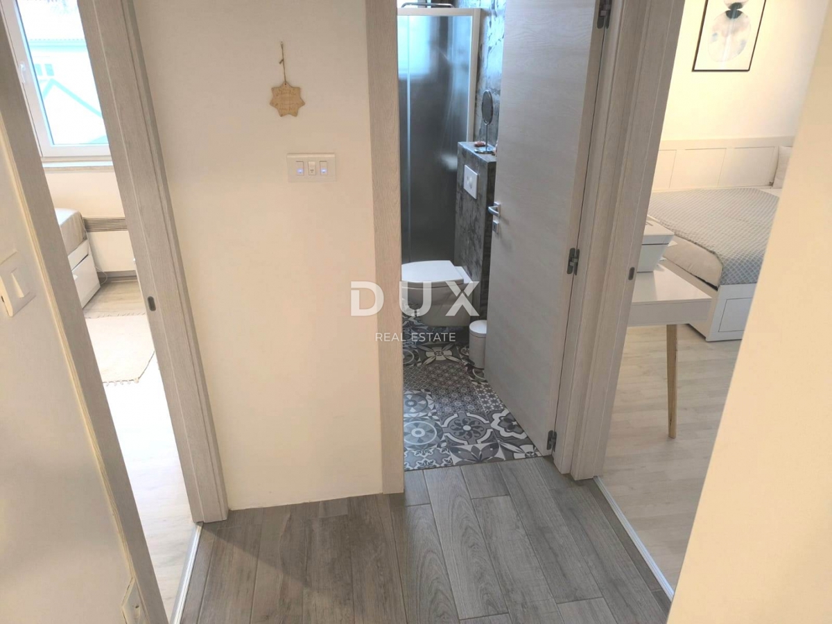 ISTRA, PULA - Stanovanje s 3 spalnicami in dnevno sobo, 2 kopalnicama in garažo