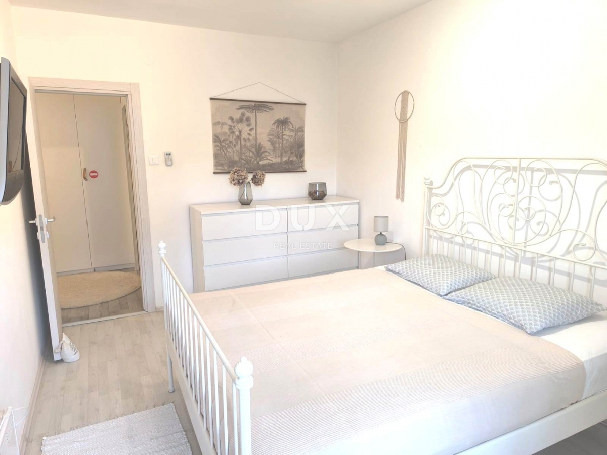 ISTRA, PULA - Stanovanje s 3 spalnicami in dnevno sobo, 2 kopalnicama in garažo