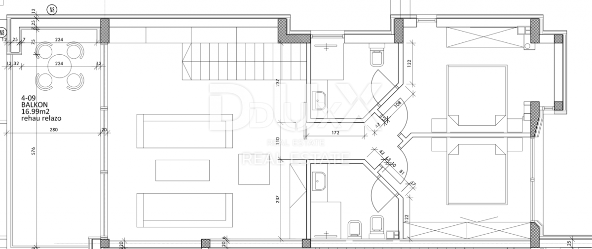 OPATIJA – Moderna luksuzna vila z dvema stanovanjskima enotama in panoramskim pogledom na morje