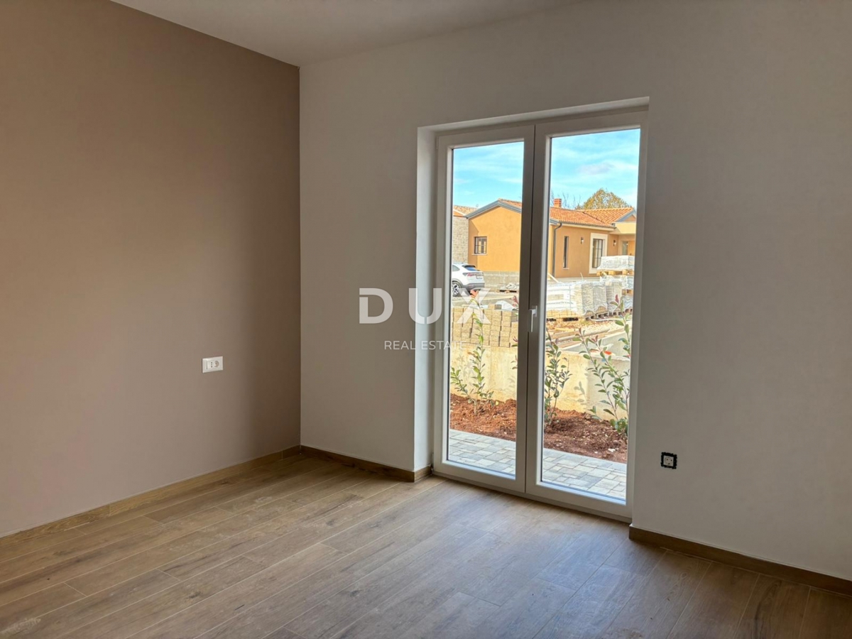 ISTRA, ŽMINJ - Nova mediteranska hiša s pogledom na vinograd v zasebnem kompleksu!