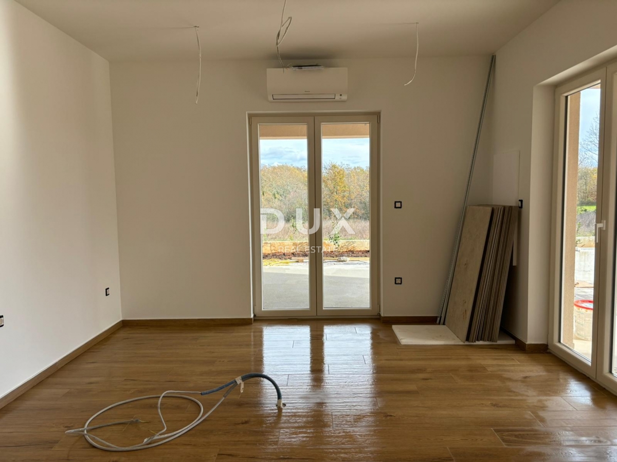 ISTRA, ŽMINJ - Nova mediteranska hiša s pogledom na vinograd v zasebnem kompleksu!