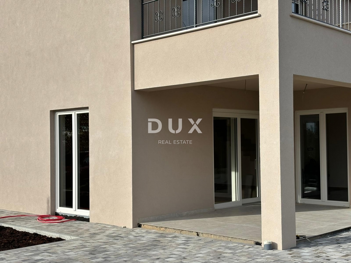 ISTRA, ŽMINJ - Nova mediteranska hiša s pogledom na vinograd v zasebnem kompleksu!