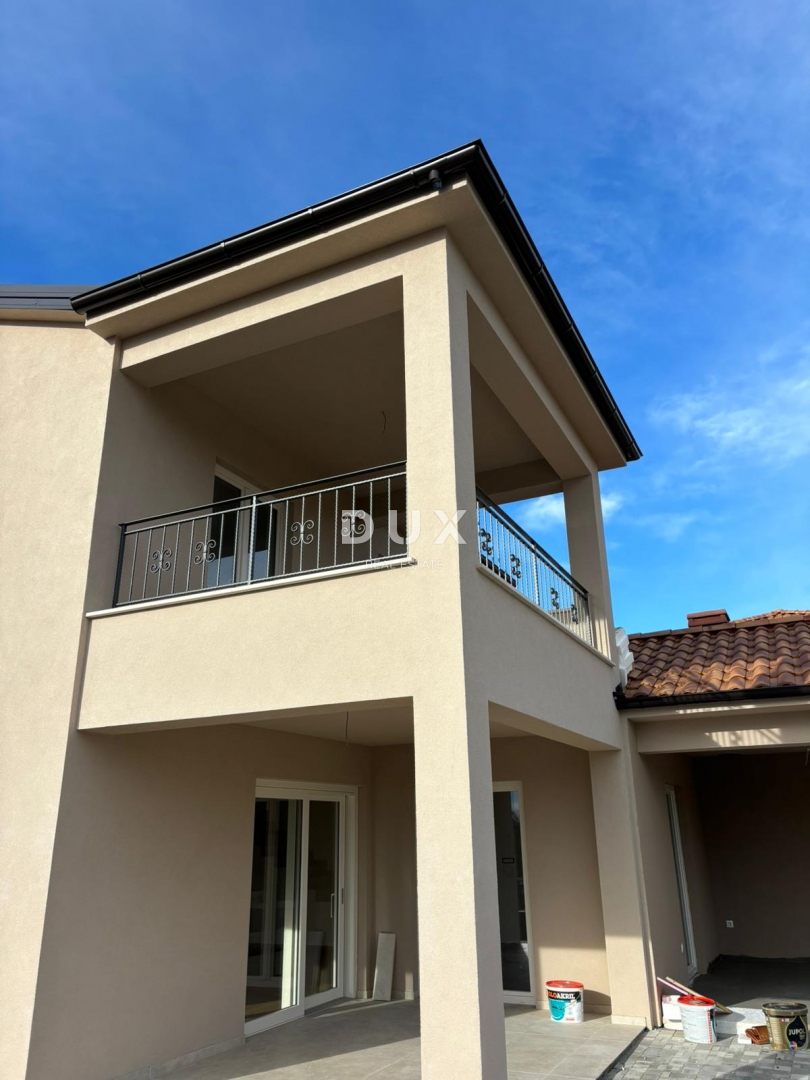 ISTRA, ŽMINJ - Nova mediteranska hiša s pogledom na vinograd v zasebnem kompleksu!