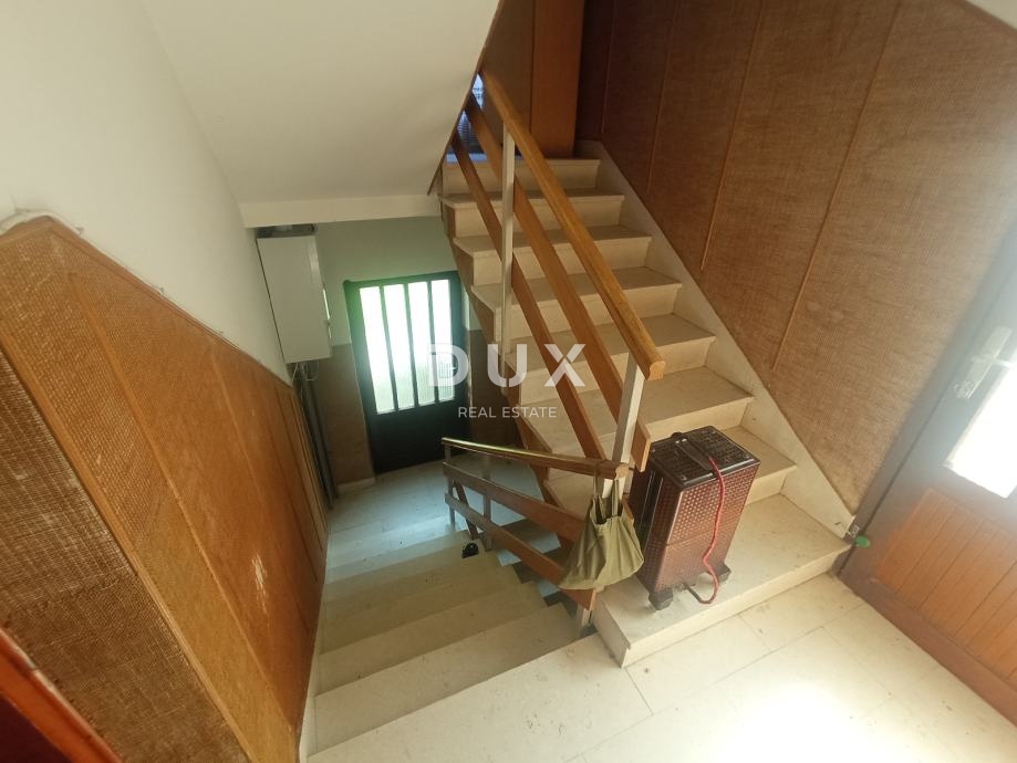 ZAGREB, VRAPČE - Udobna družinska hiša s potencialom za moderno preureditev