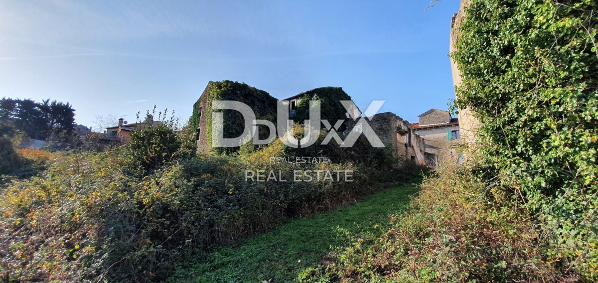 ISTRA, MOMJAN – Avtentična kamnita stavba s čudovitim razgledom