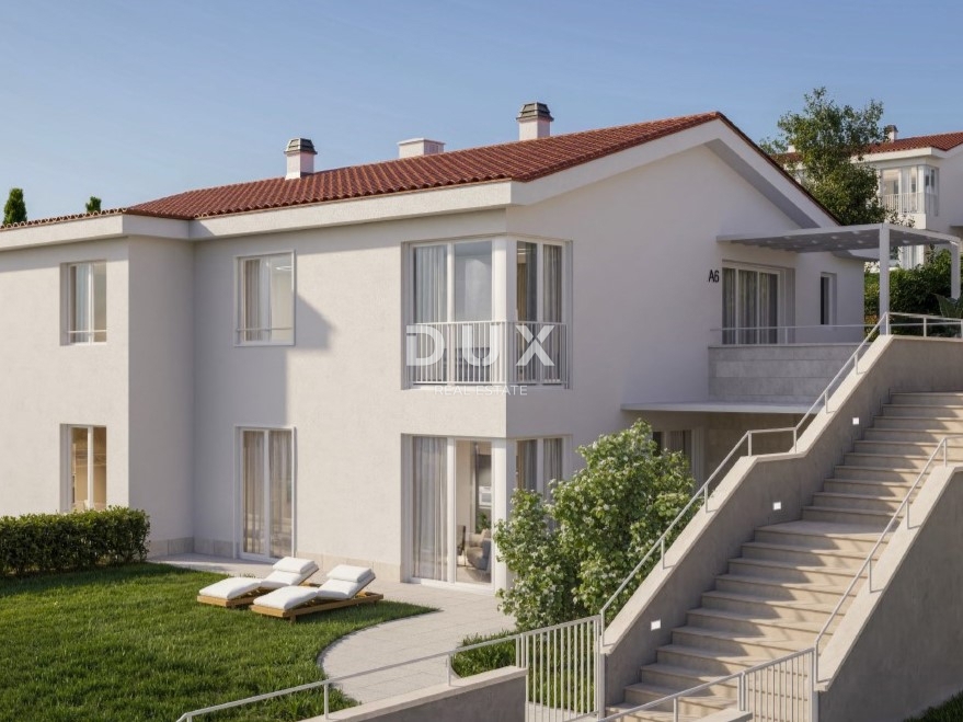 NOVI VINODOLSKI – 61 m² veliko stanovanje v ekskluzivnem letovišču, prva vrsta ob morju z zasebno plažo