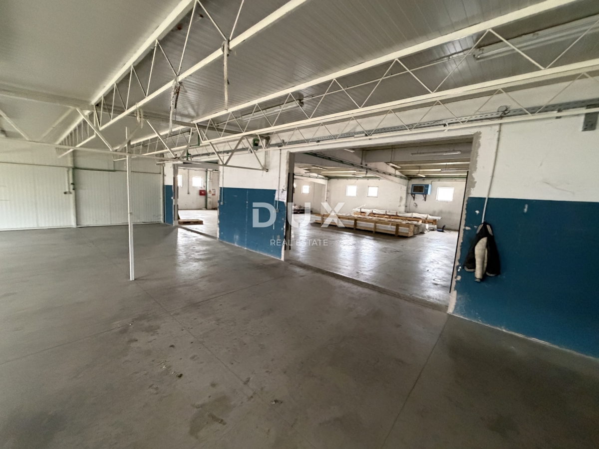 Poslovni prostor Novi Bokanjac, Zadar, 450m2