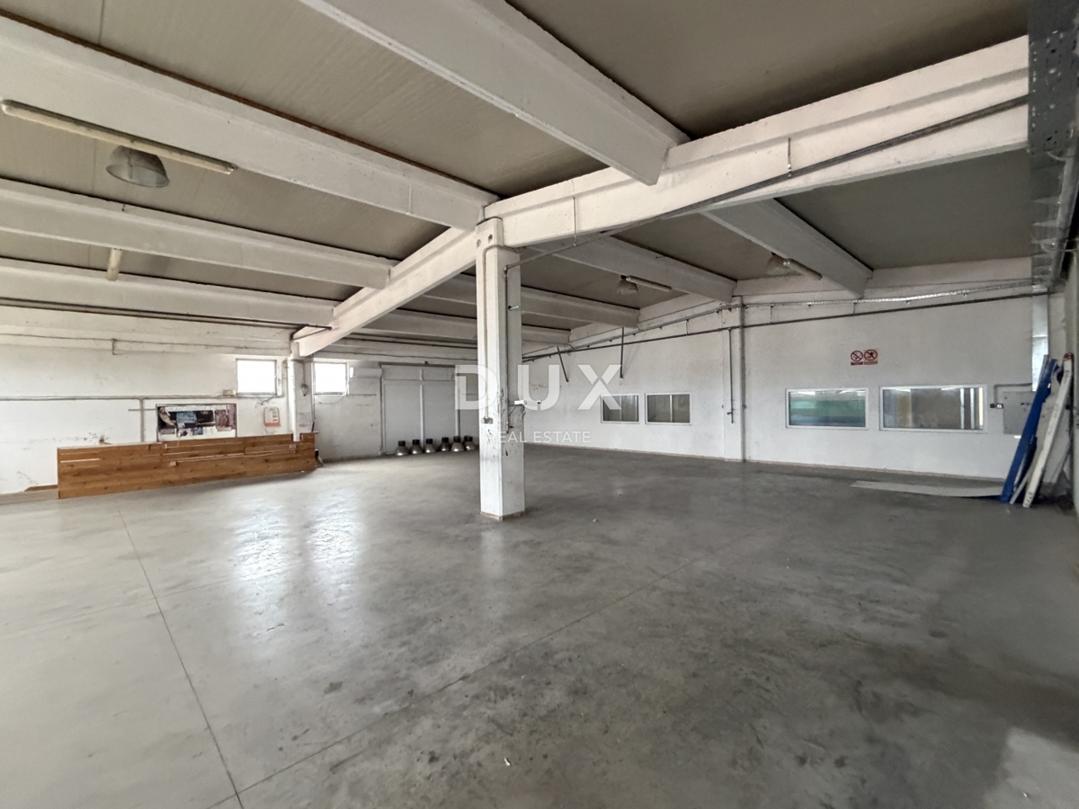 Poslovni prostor Novi Bokanjac, Zadar, 450m2