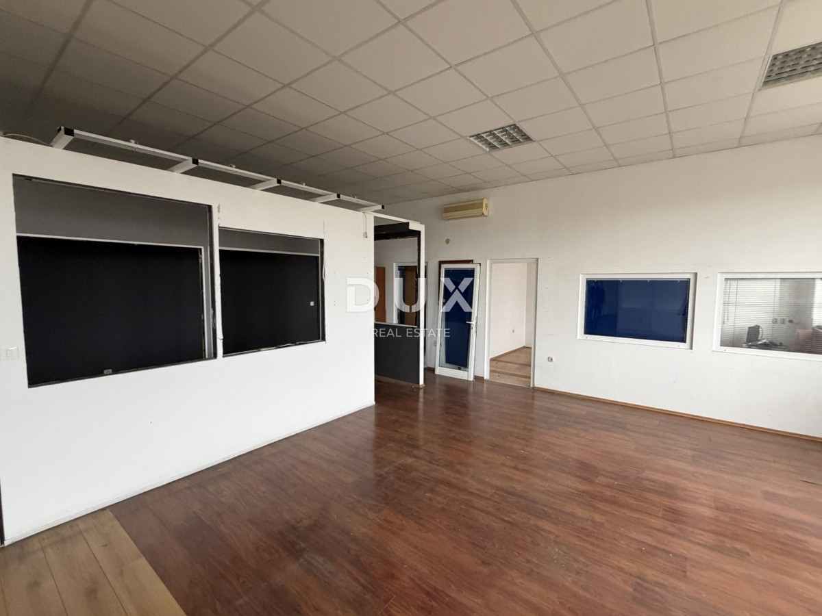 Poslovni prostor Novi Bokanjac, Zadar, 450m2