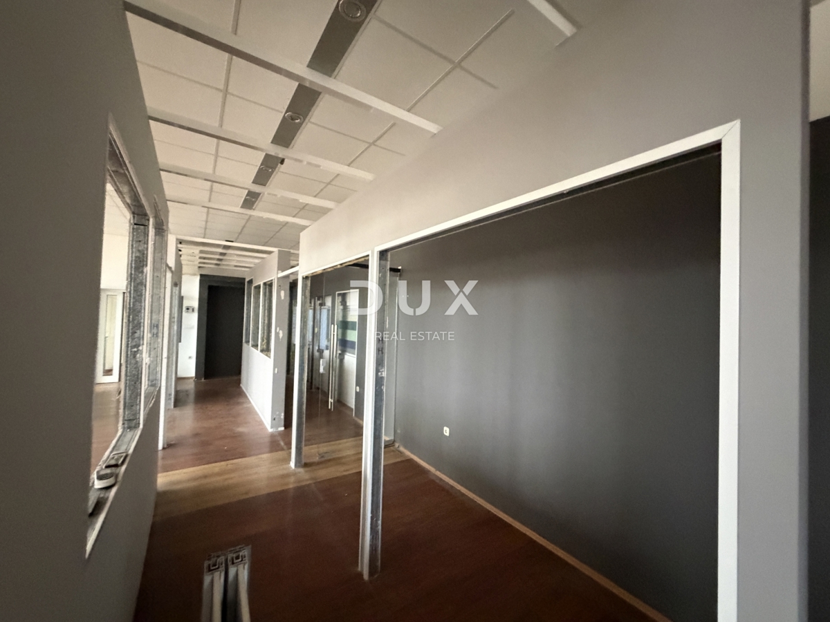 Poslovni prostor Novi Bokanjac, Zadar, 450m2