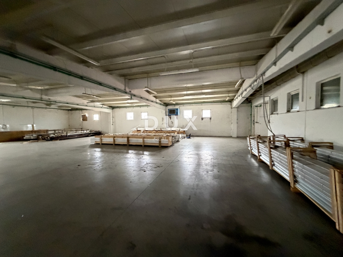 Poslovni prostor Novi Bokanjac, Zadar, 450m2