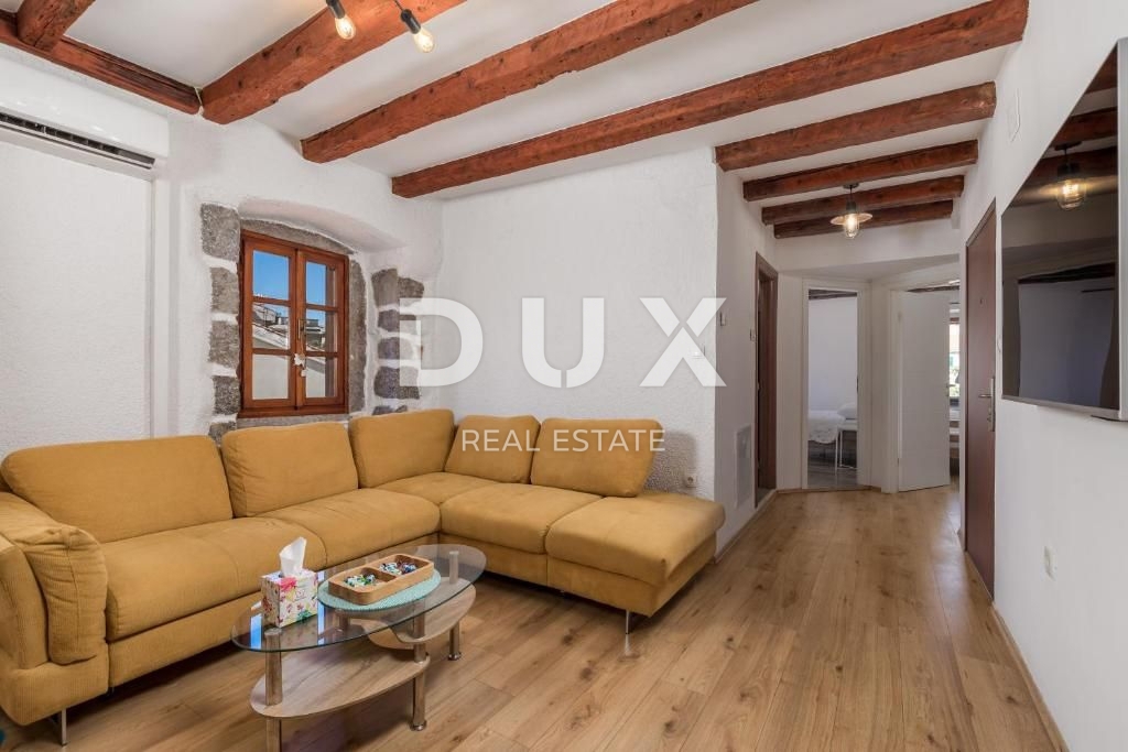 RIJEKA, CENTER - 2 sobno stanovanje 100 m od Korz