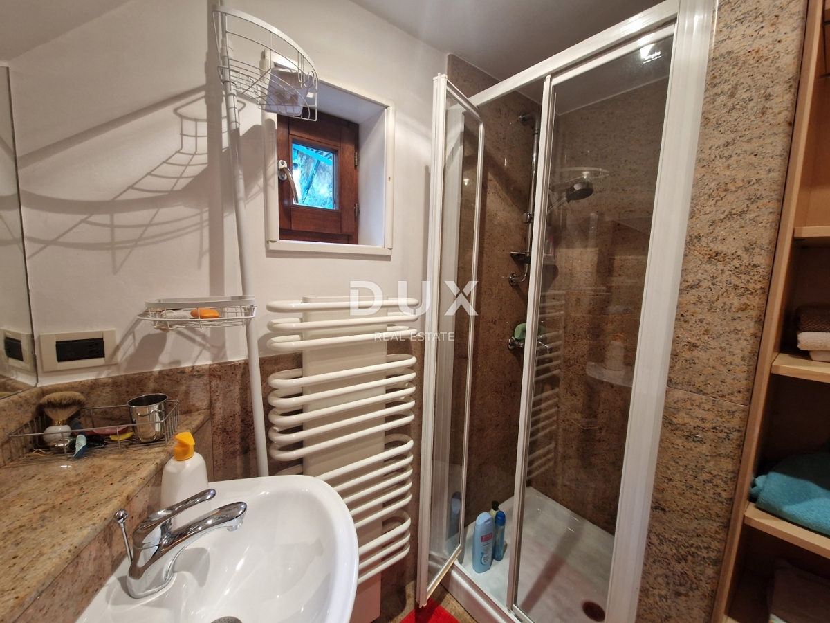 ZAGREB, ZGORNJE MESTO - Edinstvena hiša, obdana z naravo