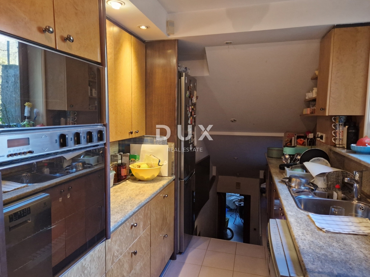 ZAGREB, ZGORNJE MESTO - Edinstvena hiša, obdana z naravo