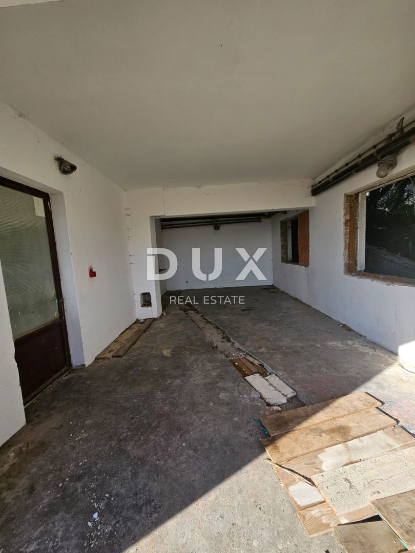 OPATIJA, CENTER - samostojna hiša 250m2 s panoramskim pogledom na morje + okolica 740m2