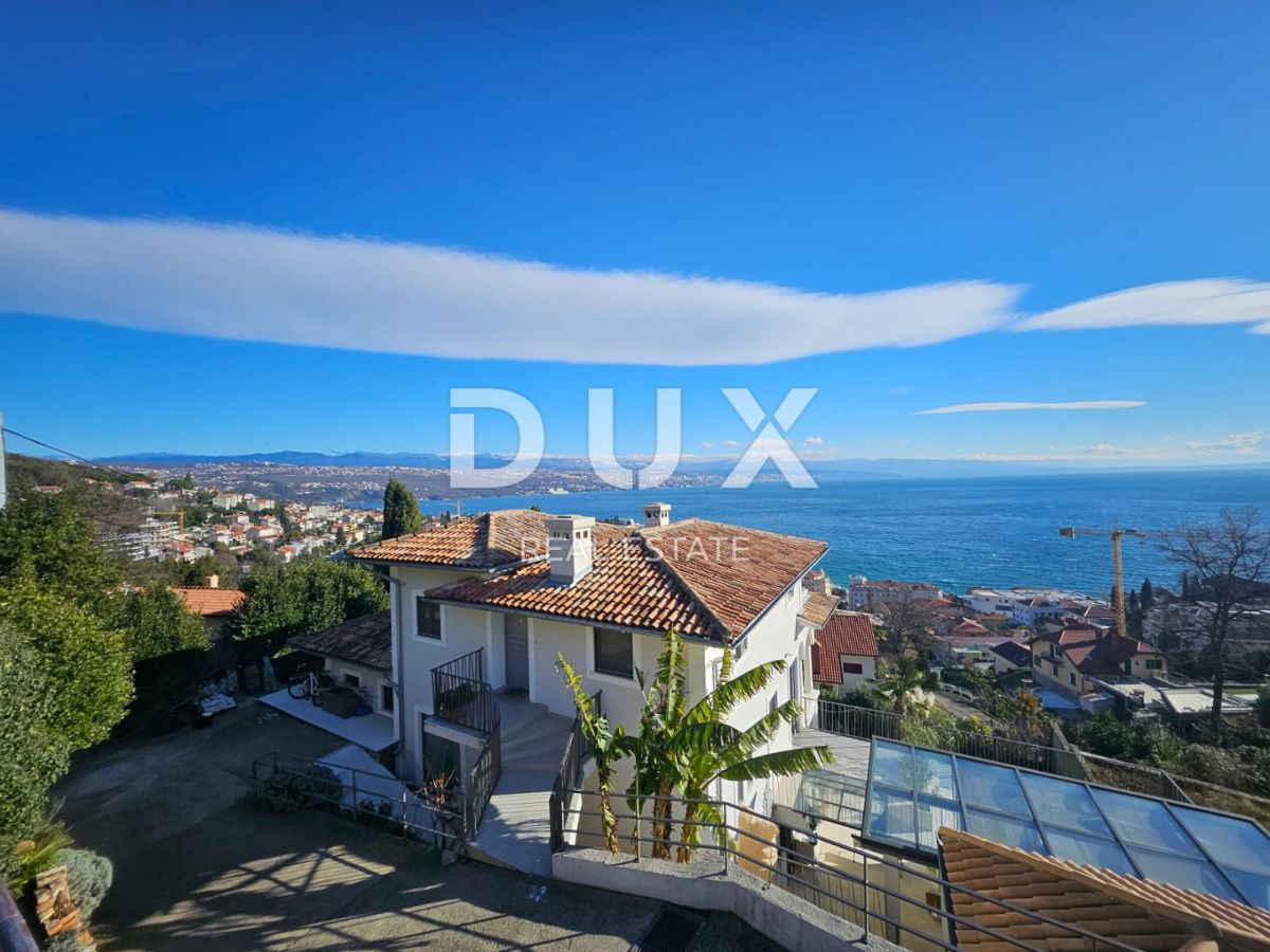 OPATIJA, CENTER - samostojna hiša 250m2 s panoramskim pogledom na morje + okolica 740m2