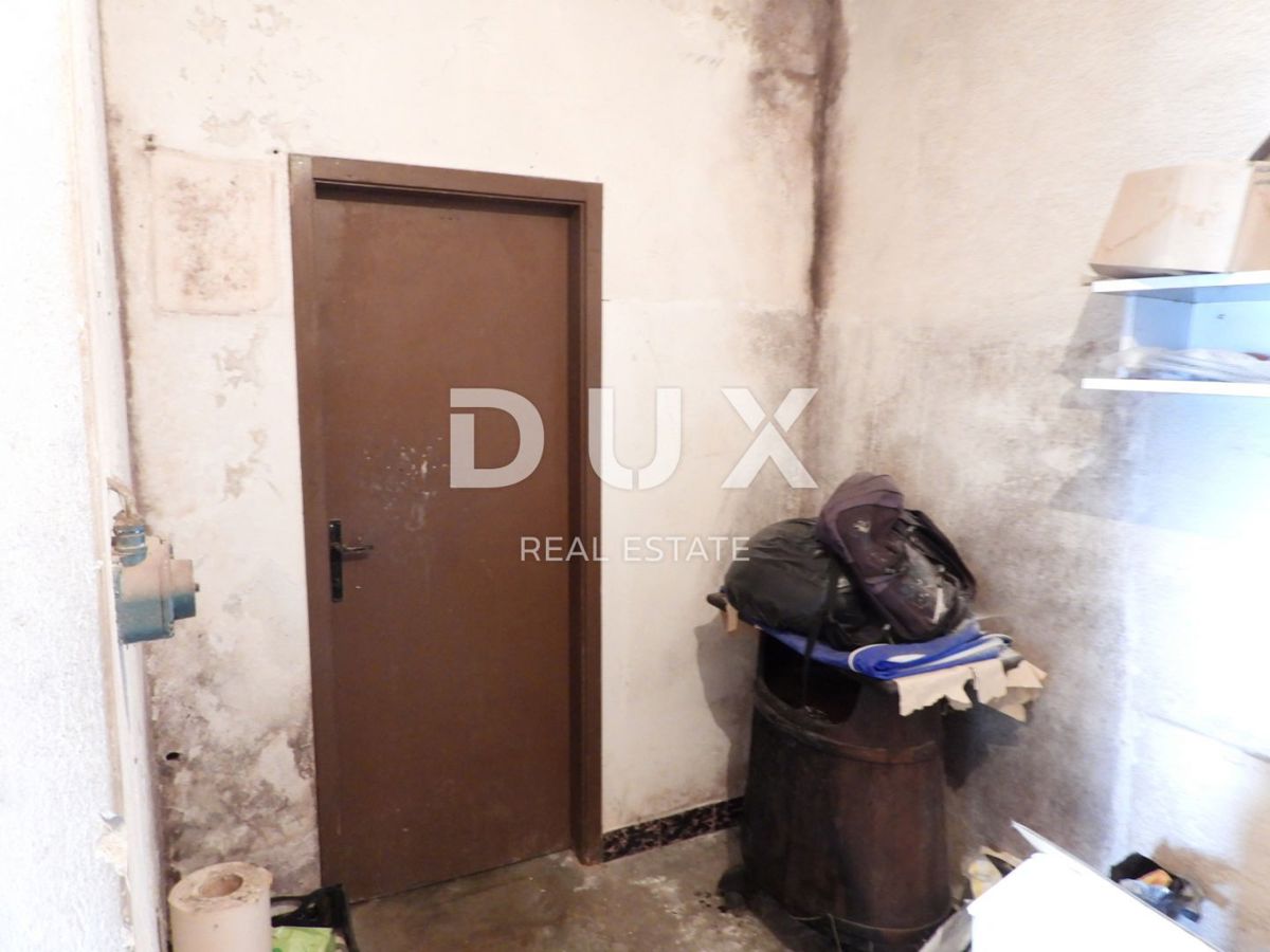 OPATIJA, CENTER - samostojna hiša 250m2 s panoramskim pogledom na morje + okolica 740m2