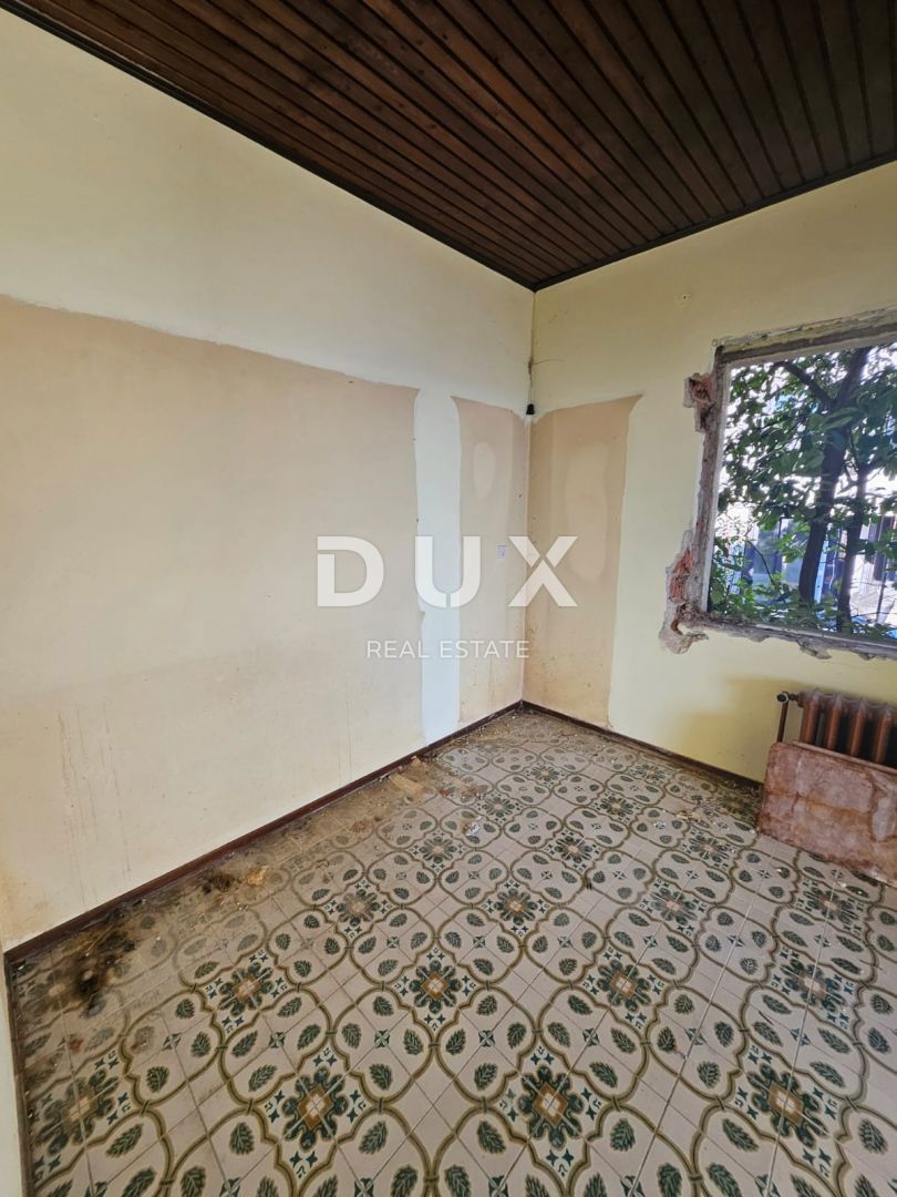 OPATIJA, CENTER - samostojna hiša 250m2 s panoramskim pogledom na morje + okolica 740m2